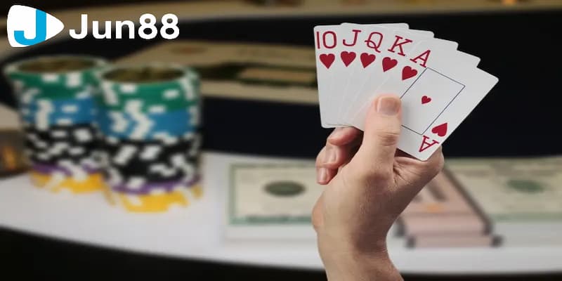 Chiến thuật chơi xì dách cho người mới bắt đầu