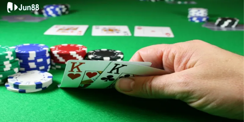 Cách Thắng Baccarat Tại Jun88 - Bí Quyết Chiến Thắng Dễ Dàng 3 cach-thang-baccarat-quan-ly-nguon-tien-hieu-qua-hop-ly