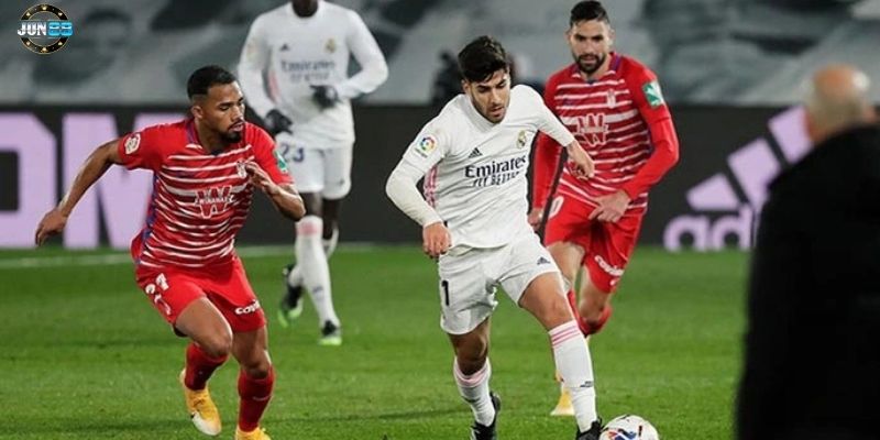 Tỷ lệ kèo La Liga – Thông tin cần biết cho người chơi Jun88 2 Ty le keo La Liga 1